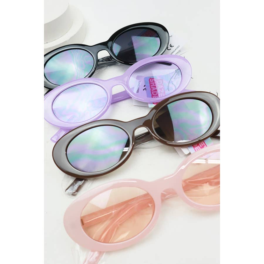 Love and Repeat Women's Jenny Retro Oval Sunglasses