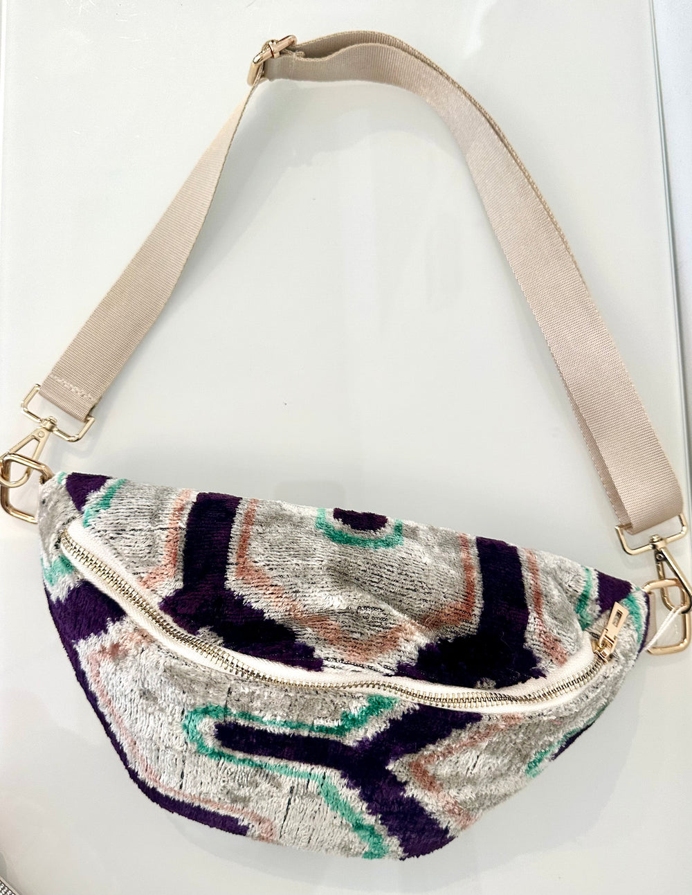 Wolf & Willa Sport Bag Fanny Pack - Art Deco Multi