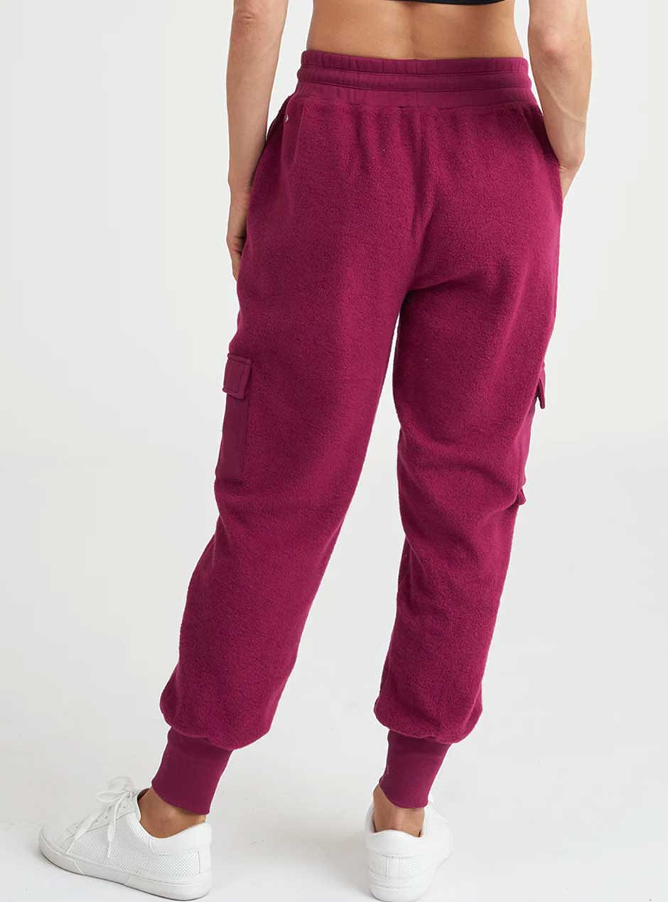 Thrive Société Women's Finley Jogger - Sangria