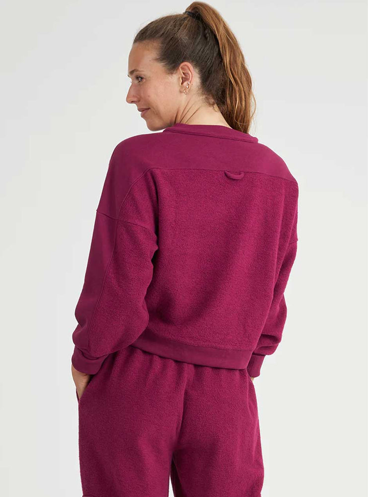 
                      
                        Thrive Société Women's Crew Neck Sweatshirt - Sangria Red
                      
                    