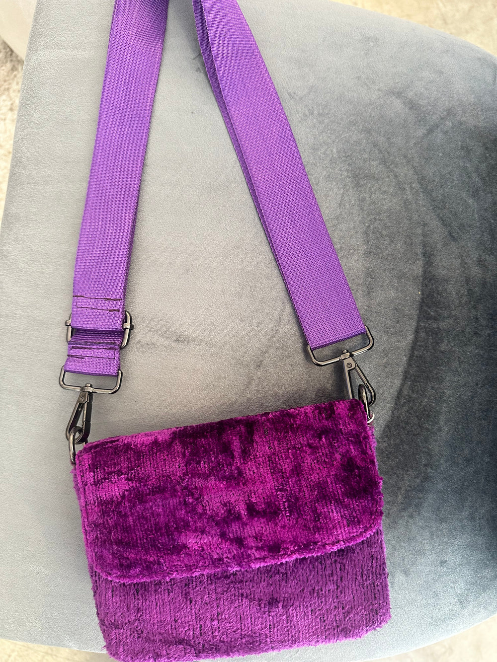 Wolf & Willa Ronan Handspun Silk Crossbody Bag - Amethyst