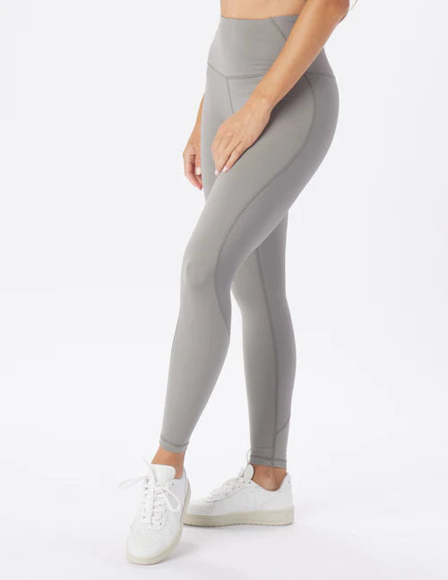 
                      
                        Glyder Tone Up Legging Silver Fog
                      
                    